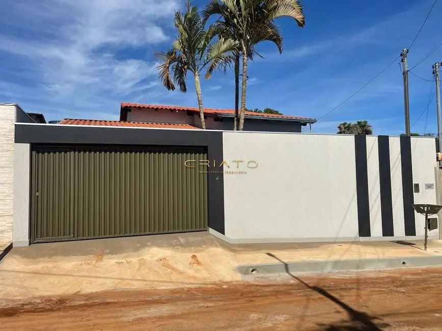 Casa com 4 quartos à venda, 240m2 em Residencial Itatiaia, Anapolis - GO - imagem 1 Foto 1 de Casa com 4 quartos à venda, 240m2 em Residencial Itatiaia, Anapolis - GO