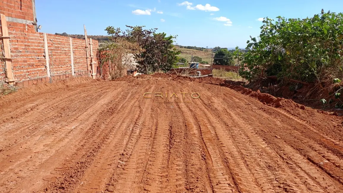 Foto 1 de Terreno / Lote à venda, 300m2 em Sítios de Recreio Vale das Laranjeiras, Anapolis - GO