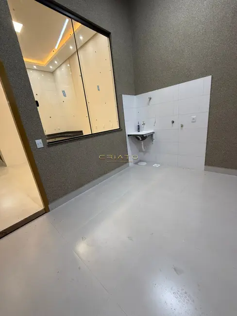 Casa com 3 quartos à venda, 70m2 em Parque Brasília 2ª Etapa, Anapolis - GO - imagem 2 Foto 2 de Casa com 3 quartos à venda, 70m2 em Parque Brasília 2ª Etapa, Anapolis - GO