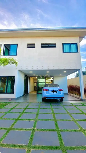 Foto 2 de Sobrado com 4 quartos à venda, 329m2 em Maracanã, Anapolis - GO