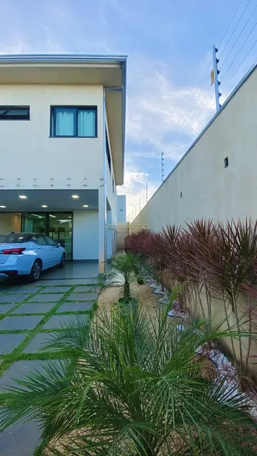 Foto 3 de Sobrado com 4 quartos à venda, 329m2 em Maracanã, Anapolis - GO