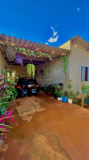 Casa com 2 quartos à venda, 120m2 em Santos Dumont, Anapolis - GO - imagem 1 Foto 1 de Casa com 2 quartos à venda, 120m2 em Santos Dumont, Anapolis - GO