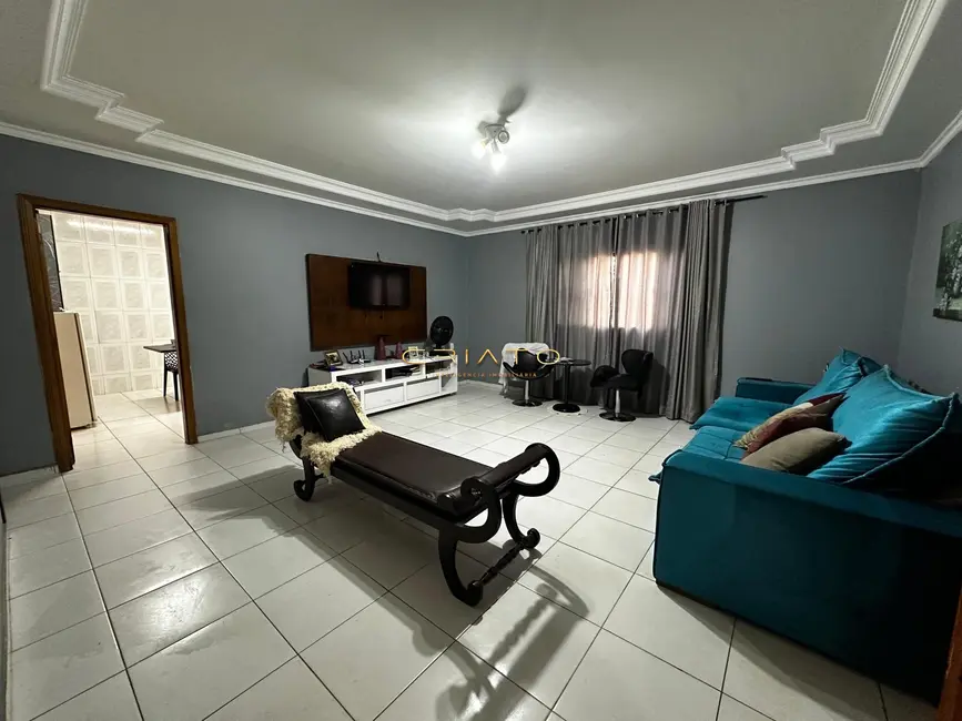 Foto 7 de Casa com 4 quartos à venda, 275m2 em Anápolis City, Anapolis - GO