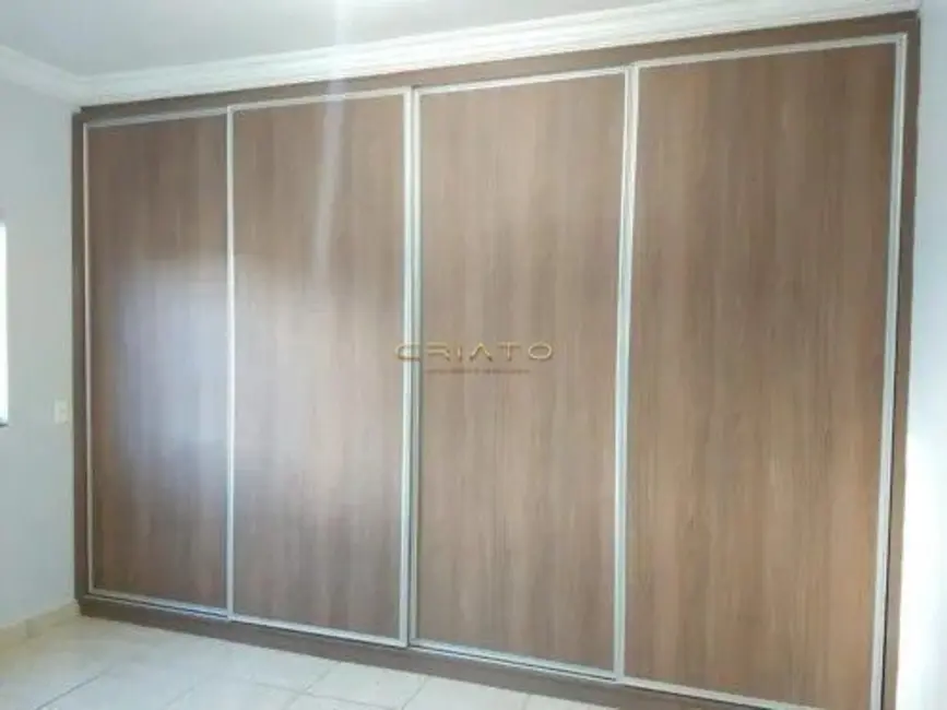 Apartamento com 2 quartos à venda, 56m2 em Anapolis - GO - imagem 4 Foto 4 de Apartamento com 2 quartos à venda, 56m2 em Anapolis - GO