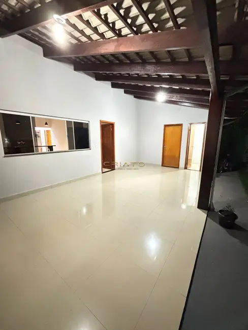 Foto 3 de Casa com 3 quartos à venda, 172m2 em Bandeiras, Anapolis - GO