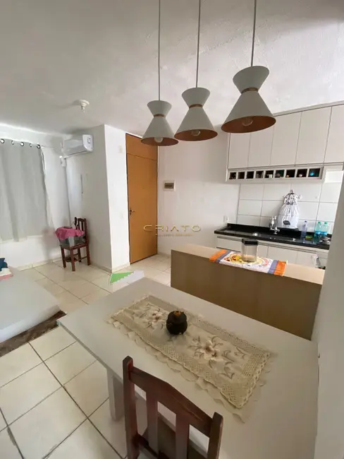 Foto 1 de Apartamento com 2 quartos à venda, 48m2 em Anapolis - GO