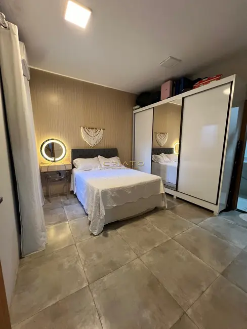 Casa com 3 quartos à venda, 167m2 em Anapolis - GO - imagem 5 Foto 5 de Casa com 3 quartos à venda, 167m2 em Anapolis - GO