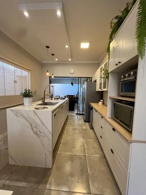 Foto 2 de Apartamento com 3 quartos à venda, 167m2 em Anapolis - GO