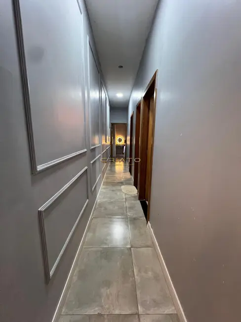 Casa com 3 quartos à venda, 167m2 em Anapolis - GO - imagem 9 Foto 9 de Casa com 3 quartos à venda, 167m2 em Anapolis - GO