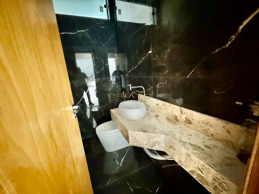 Sobrado com 4 quartos à venda, 414m2 em Anápolis City, Anapolis - GO - imagem 6 Foto 6 de Sobrado com 4 quartos à venda, 414m2 em Anápolis City, Anapolis - GO