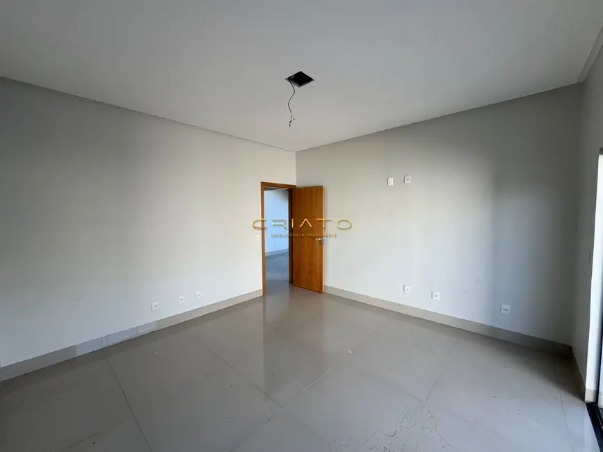Sobrado com 4 quartos à venda, 414m2 em Anápolis City, Anapolis - GO - imagem 5 Foto 5 de Sobrado com 4 quartos à venda, 414m2 em Anápolis City, Anapolis - GO