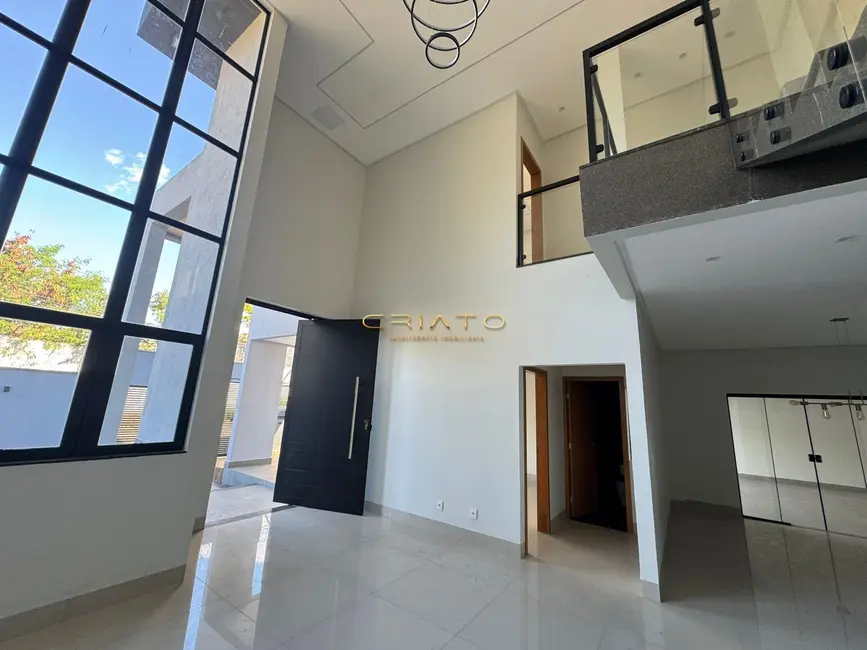 Sobrado com 4 quartos à venda, 414m2 em Anápolis City, Anapolis - GO - imagem 3 Foto 3 de Sobrado com 4 quartos à venda, 414m2 em Anápolis City, Anapolis - GO