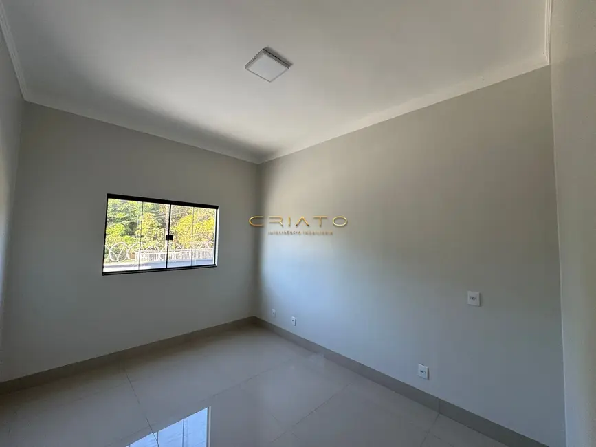 Sobrado com 4 quartos à venda, 414m2 em Anápolis City, Anapolis - GO - imagem 8 Foto 8 de Sobrado com 4 quartos à venda, 414m2 em Anápolis City, Anapolis - GO