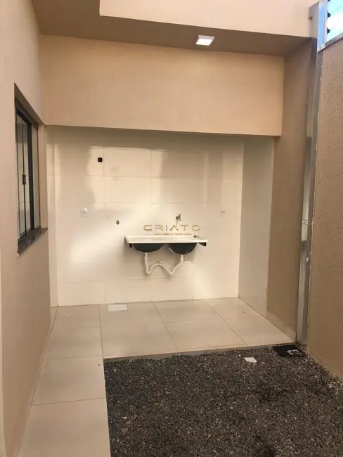 Casa com 3 quartos à venda, 105m2 em Anapolis - GO - imagem 4 Foto 4 de Casa com 3 quartos à venda, 105m2 em Anapolis - GO
