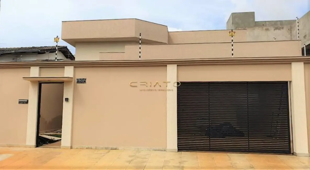 Casa com 3 quartos à venda, 180m2 em Parque Brasília 2ª Etapa, Anapolis - GO - imagem 1 Foto 1 de Casa com 3 quartos à venda, 180m2 em Parque Brasília 2ª Etapa, Anapolis - GO