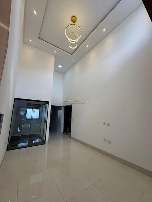 Foto 2 de Casa com 3 quartos à venda, 119m2 em Vila Miguel Jorge, Anapolis - GO