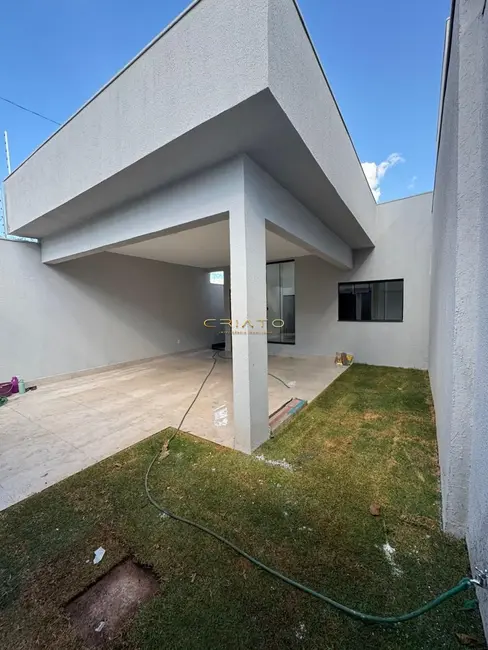 Foto 1 de Casa com 3 quartos à venda, 119m2 em Vila Miguel Jorge, Anapolis - GO