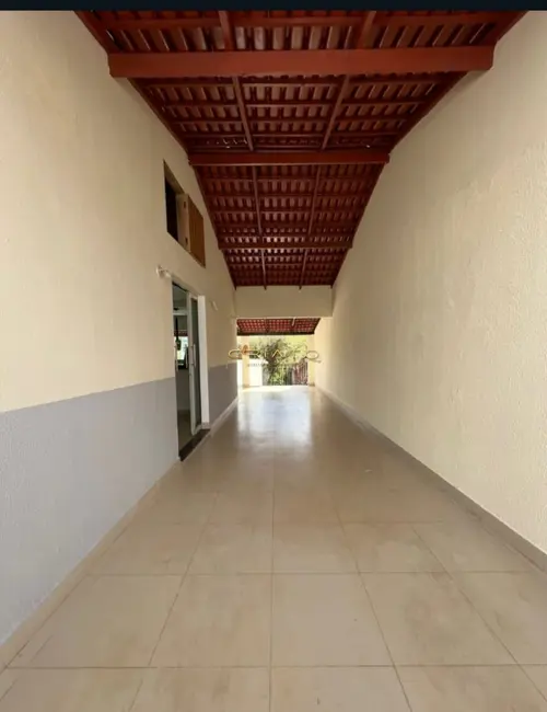 Casa com 3 quartos à venda, 150m2 em São Carlos, Anapolis - GO - imagem 5 Foto 5 de Casa com 3 quartos à venda, 150m2 em São Carlos, Anapolis - GO