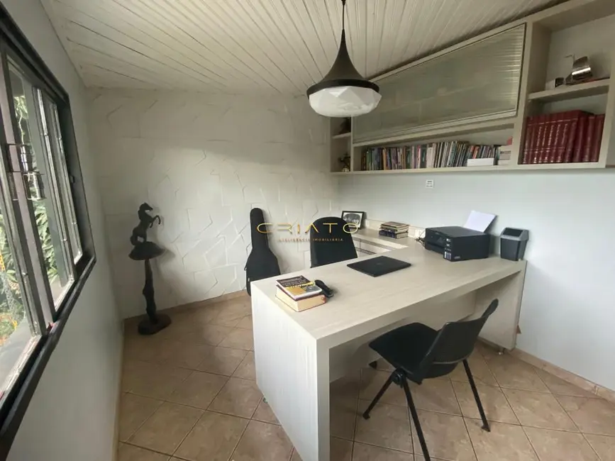 Foto 8 de Sobrado com 3 quartos à venda, 287m2 em Jardim Alexandrina, Anapolis - GO