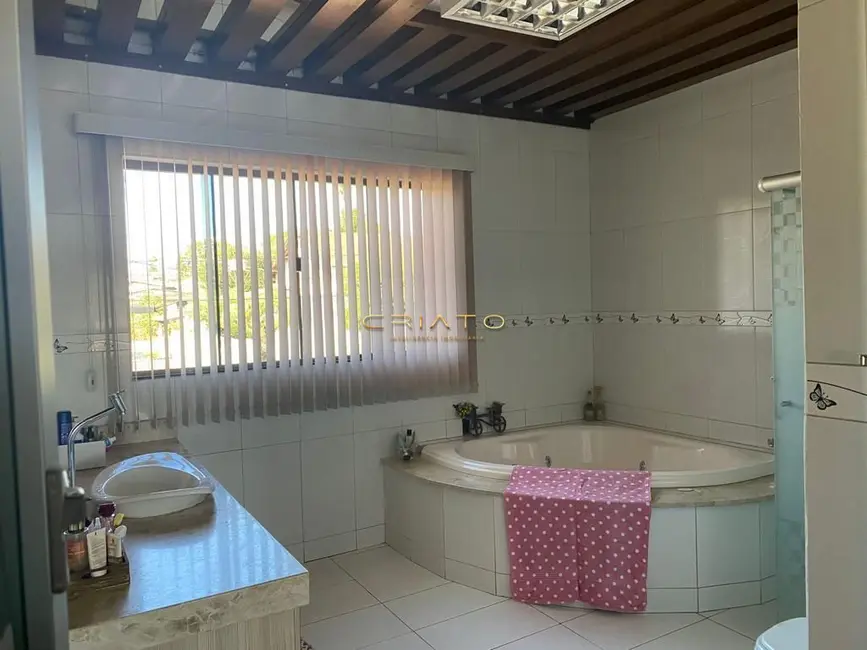 Foto 4 de Sobrado com 3 quartos à venda, 287m2 em Jardim Alexandrina, Anapolis - GO