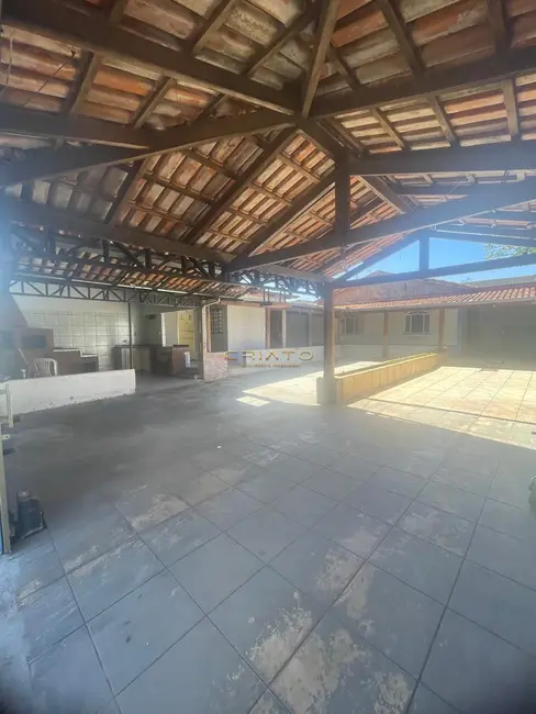 Foto 1 de Casa com 3 quartos à venda, 218m2 em Vila Santa Maria de Nazareth, Anapolis - GO