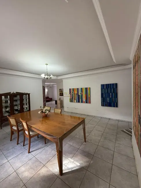 Casa com 4 quartos à venda, 320m2 em Anápolis City, Anapolis - GO - imagem 8 Foto 8 de Casa com 4 quartos à venda, 320m2 em Anápolis City, Anapolis - GO
