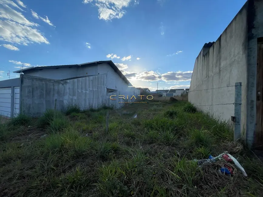 Foto 1 de Terreno / Lote à venda, 200m2 em Anapolis - GO