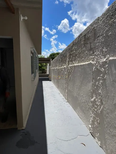 Foto 4 de Casa com 3 quartos à venda, 190m2 em Vila Goiás, Anapolis - GO