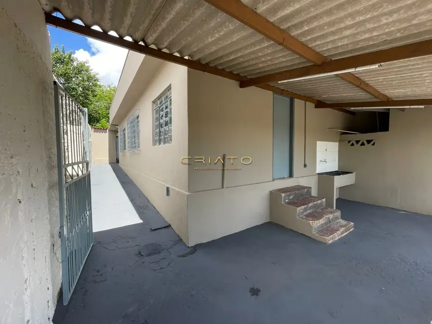 Foto 6 de Casa com 3 quartos à venda, 190m2 em Vila Goiás, Anapolis - GO