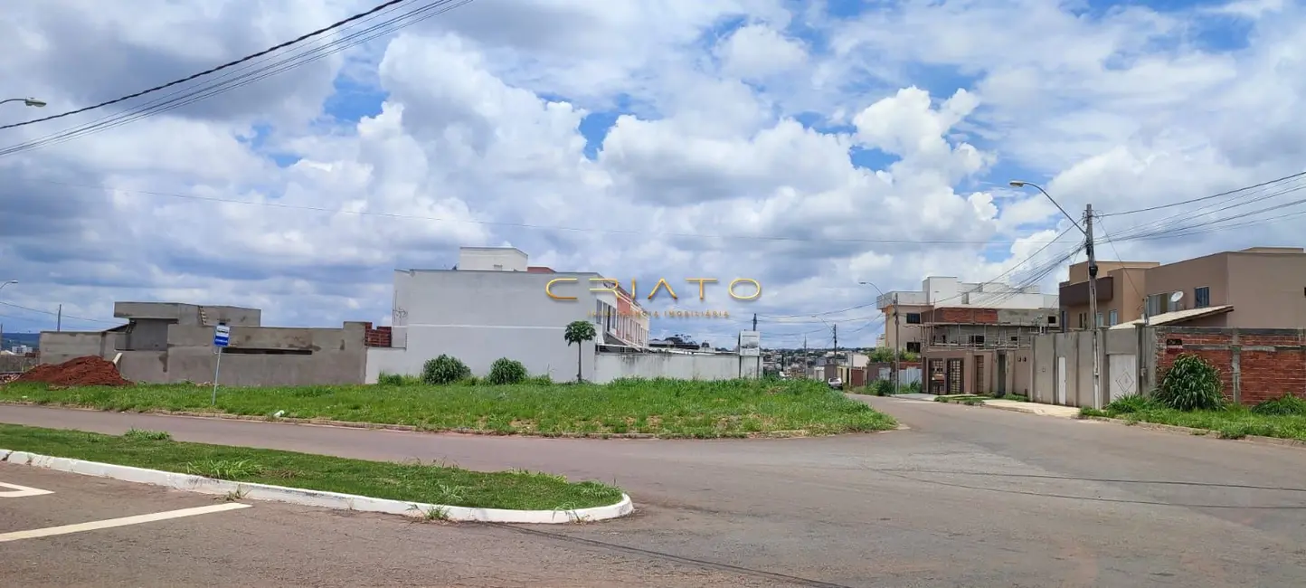 Foto 6 de Terreno / Lote à venda, 300m2 em Residencial Cerejeiras,  - GO