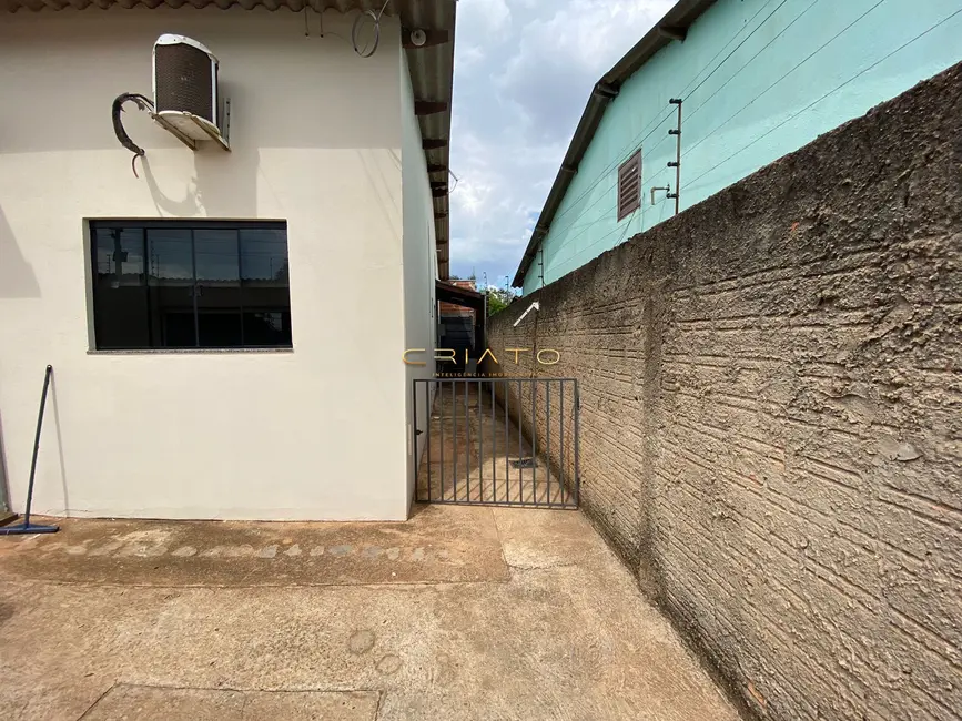 Casa com 3 quartos à venda, 200m2 em Residencial São Vicente, Anapolis - GO - imagem 5 Foto 5 de Casa com 3 quartos à venda, 200m2 em Residencial São Vicente, Anapolis - GO