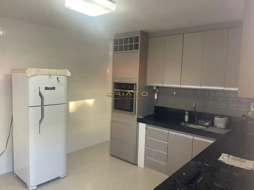 Casa com 5 quartos à venda, 110m2 em Anapolis - GO - imagem 3 Foto 3 de Casa com 5 quartos à venda, 110m2 em Anapolis - GO