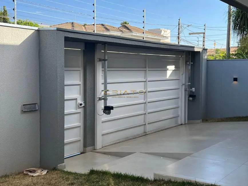 Foto 5 de Casa com 3 quartos à venda, 231m2 em Anápolis City, Anapolis - GO