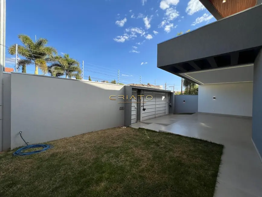 Foto 9 de Casa com 3 quartos à venda, 231m2 em Anápolis City, Anapolis - GO