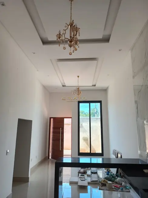 Foto 2 de Casa com 3 quartos à venda, 150m2 em Residencial Tangará, Anapolis - GO