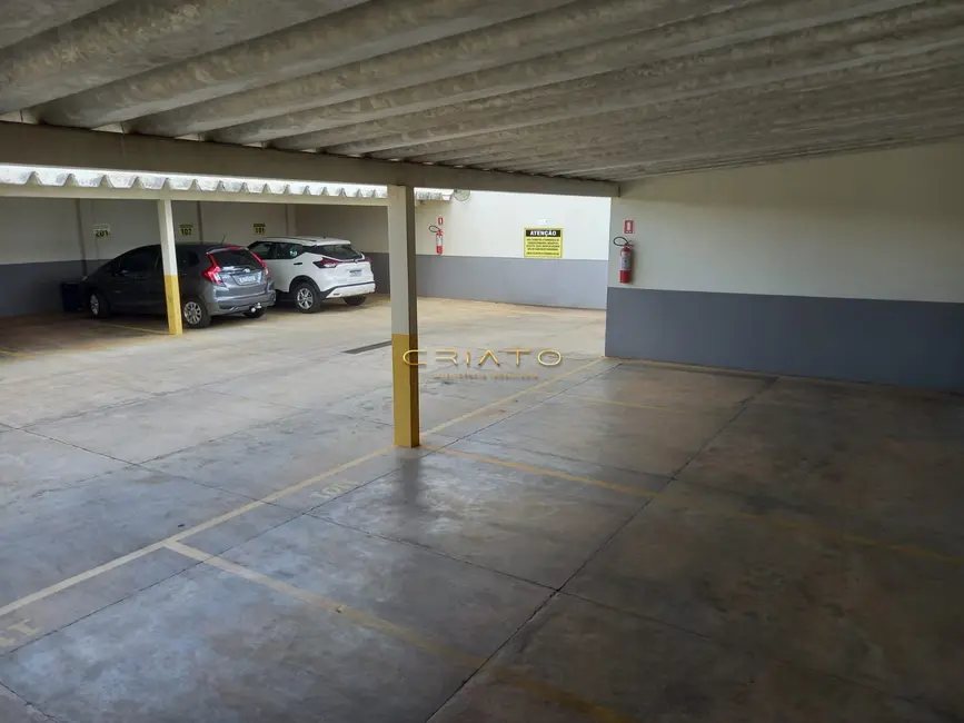 Foto 4 de Apartamento com 3 quartos à venda, 130m2 em Jundiaí, Anapolis - GO