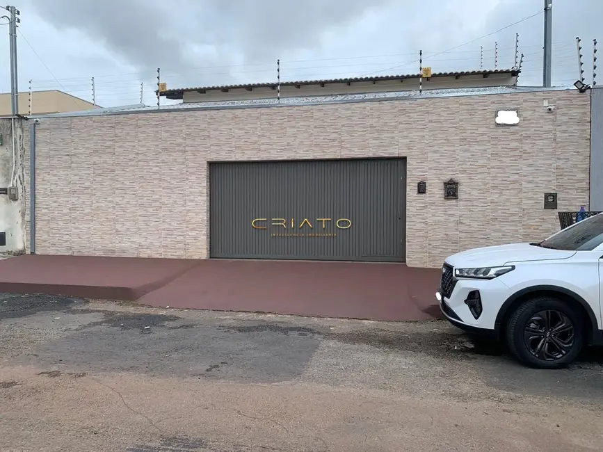 Foto 3 de Casa com 3 quartos à venda, 270m2 em Jibran El Hadj, Anapolis - GO