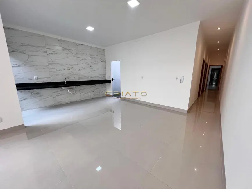 Casa com 3 quartos à venda, 130m2 em Anapolis - GO - imagem 6 Foto 6 de Casa com 3 quartos à venda, 130m2 em Anapolis - GO