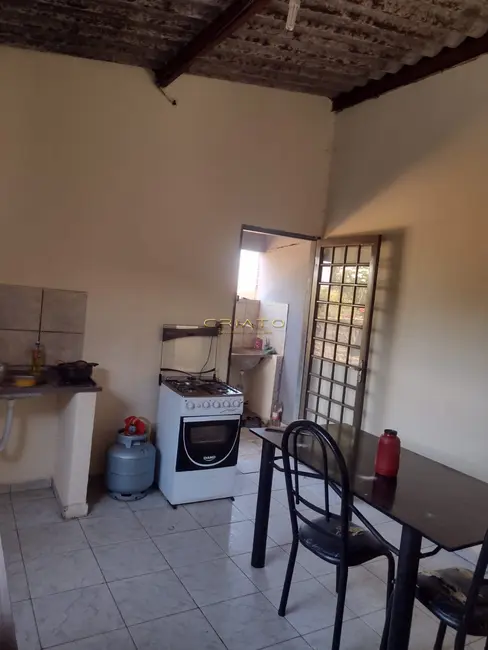 Casa com 2 quartos à venda, 110m2 em Vila Mariana, Anapolis - GO - imagem 3 Foto 3 de Casa com 2 quartos à venda, 110m2 em Vila Mariana, Anapolis - GO