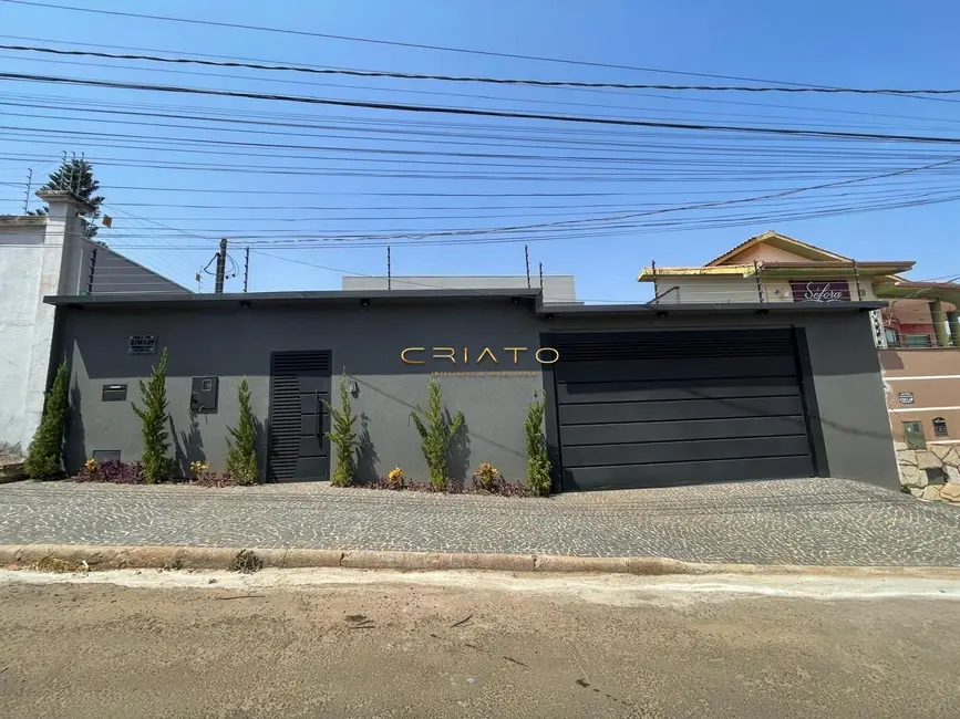Foto 1 de Casa com 4 quartos à venda, 266m2 em Anápolis City, Anapolis - GO