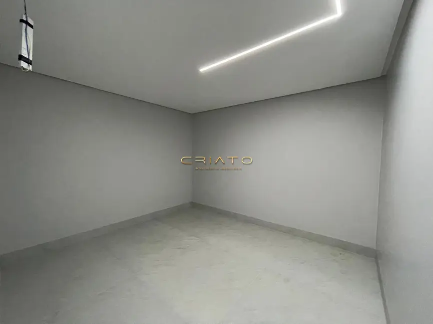 Foto 6 de Casa com 4 quartos à venda, 266m2 em Anápolis City, Anapolis - GO