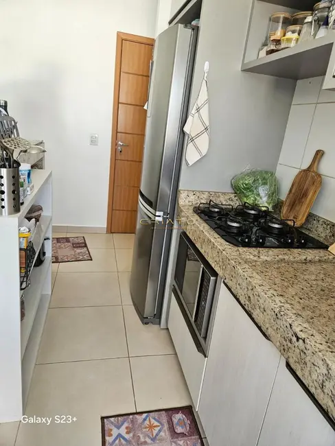 Apartamento com 2 quartos à venda, 55m2 em Vila Formosa, Anapolis - GO - imagem 3 Foto 3 de Apartamento com 2 quartos à venda, 55m2 em Vila Formosa, Anapolis - GO