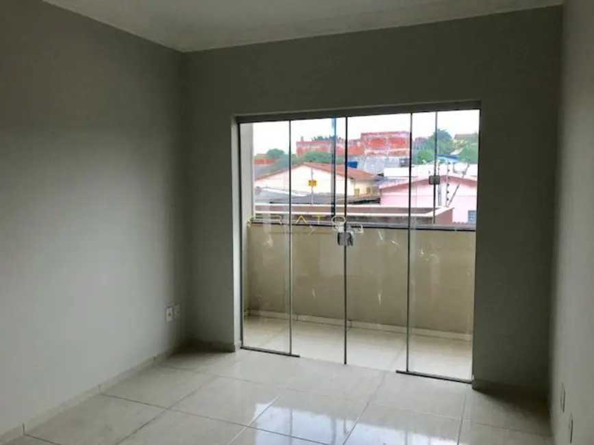 Foto 2 de Apartamento com 2 quartos à venda, 60m2 em Vila Formosa, Anapolis - GO