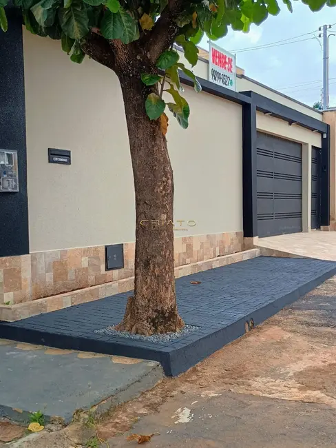 Casa com 3 quartos à venda, 170m2 em Jardim Ana Paula, Anapolis - GO - imagem 1 Foto 1 de Casa com 3 quartos à venda, 170m2 em Jardim Ana Paula, Anapolis - GO