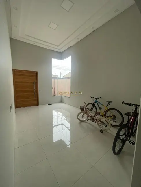 Casa com 3 quartos à venda, 200m2 em Parque Brasília 2ª Etapa, Anapolis - GO - imagem 8 Foto 8 de Casa com 3 quartos à venda, 200m2 em Parque Brasília 2ª Etapa, Anapolis - GO