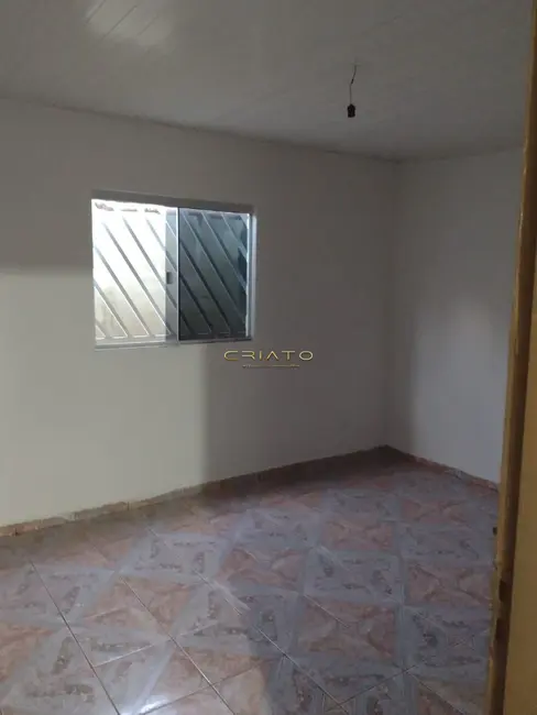 Casa com 3 quartos à venda, 280m2 em Anapolis - GO - imagem 9 Foto 9 de Casa com 3 quartos à venda, 280m2 em Anapolis - GO