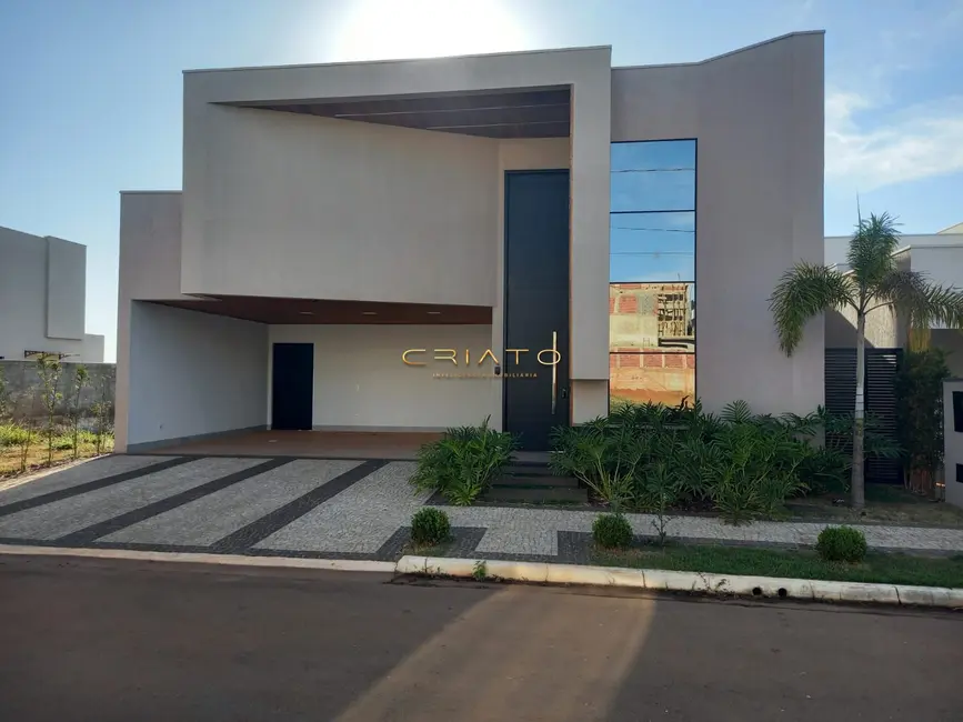 Foto 1 de Casa com 3 quartos à venda, 230m2 em Condomínio Residencial Grand Trianon, Anapolis - GO