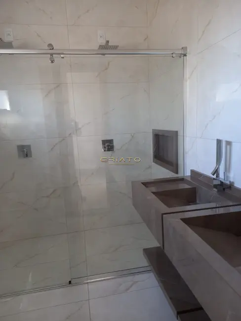 Foto 3 de Casa com 3 quartos à venda, 230m2 em Condomínio Residencial Grand Trianon, Anapolis - GO