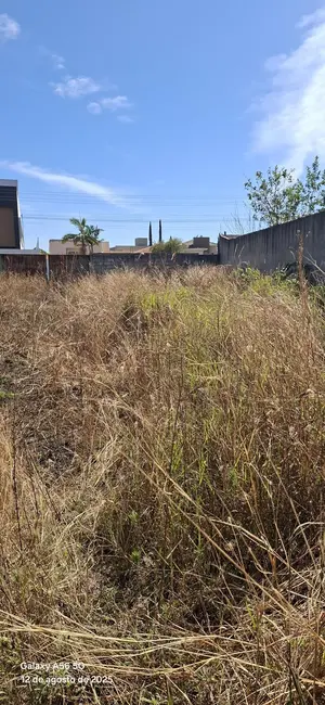 Foto 2 de Terreno / Lote à venda, 382m2 em Anápolis City, Anapolis - GO