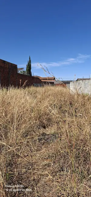 Foto 1 de Terreno / Lote à venda, 487m2 em Anápolis City, Anapolis - GO